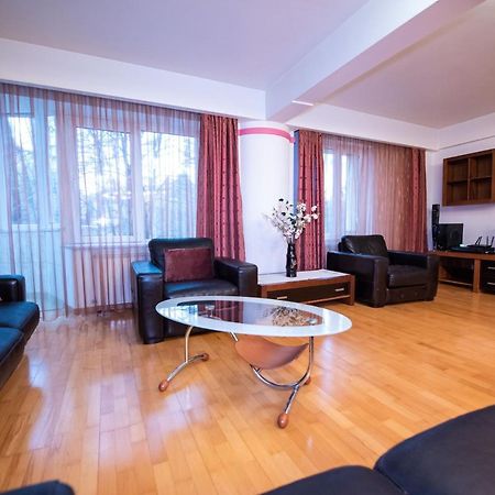 Cozy Apartment In ซูชาวา ภายนอก รูปภาพ